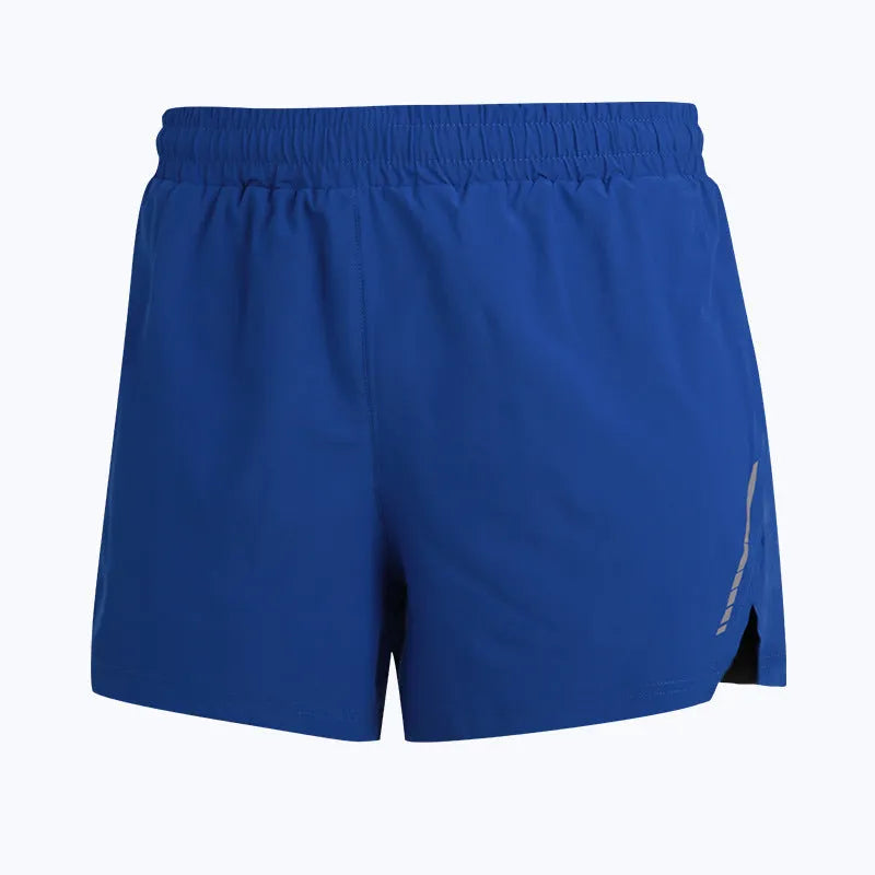 Men's quick-dry marathon running shorts in grey, straight-leg style, shown on a model.