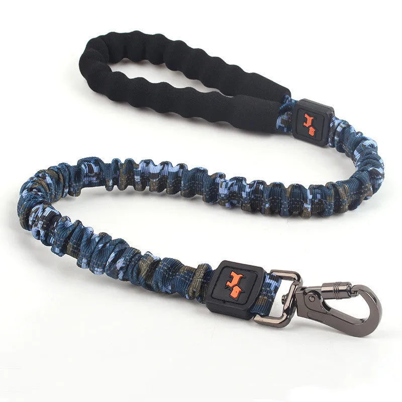 Nylon dog leash for large dogs in camouflage green, short length 80-120cm, with metal clip on plain webbing