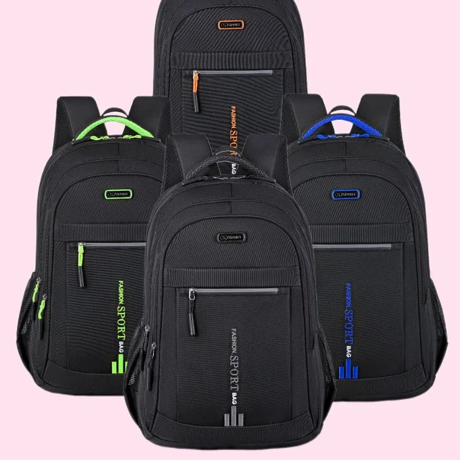 20-35 litre black Oxford cloth backpack with air pillow straps for business travel