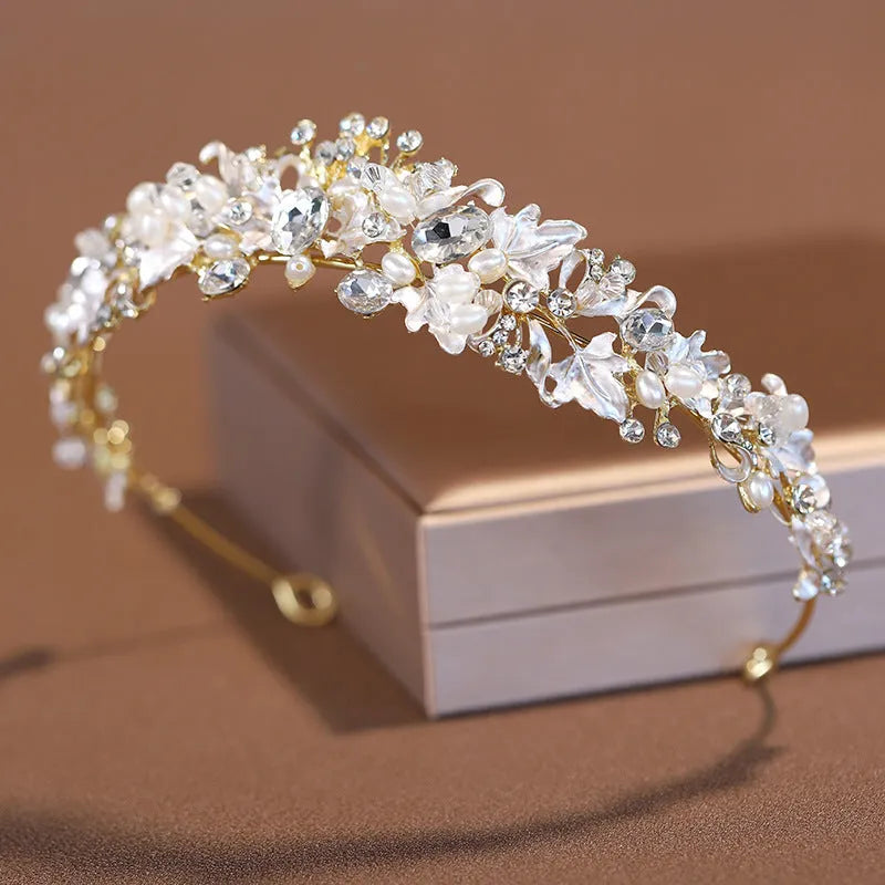 Pearl crown headdress hair accessory for women in gold or silver electroplated alloy