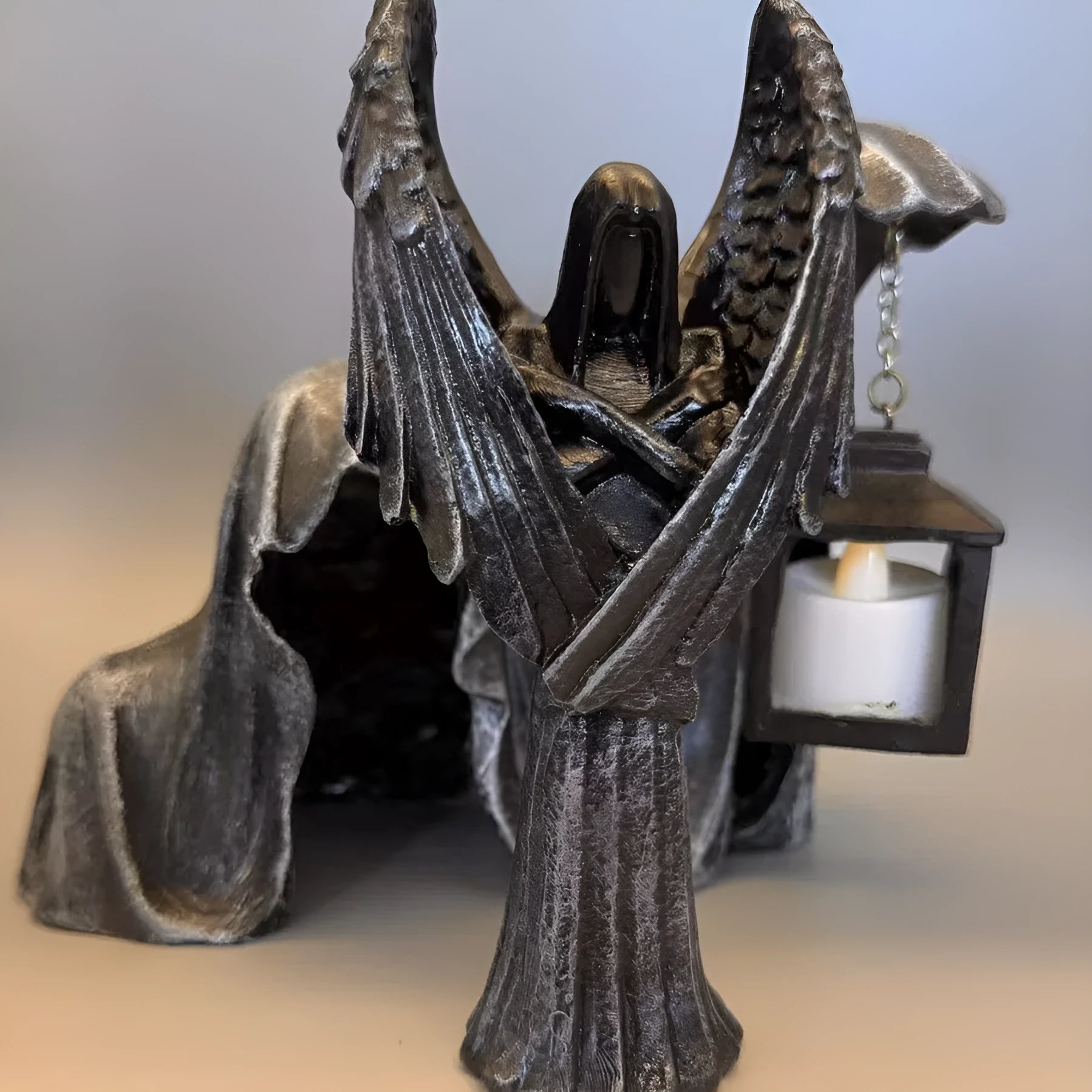 Dark angel resin statue ornament on display, measuring 17 cm in height.