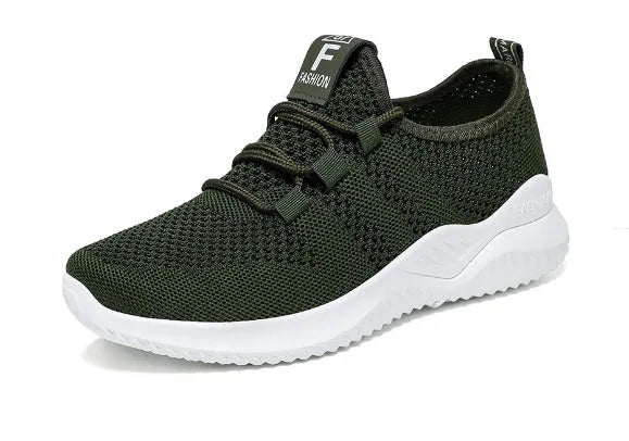 Steel toe cap safety work shoes in black with shock-damage protection features