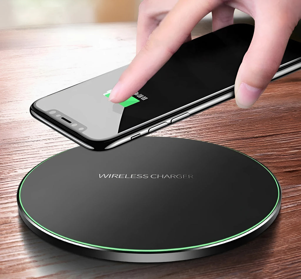 Ultra-thin black square wireless charging pad with 9V fast charging support