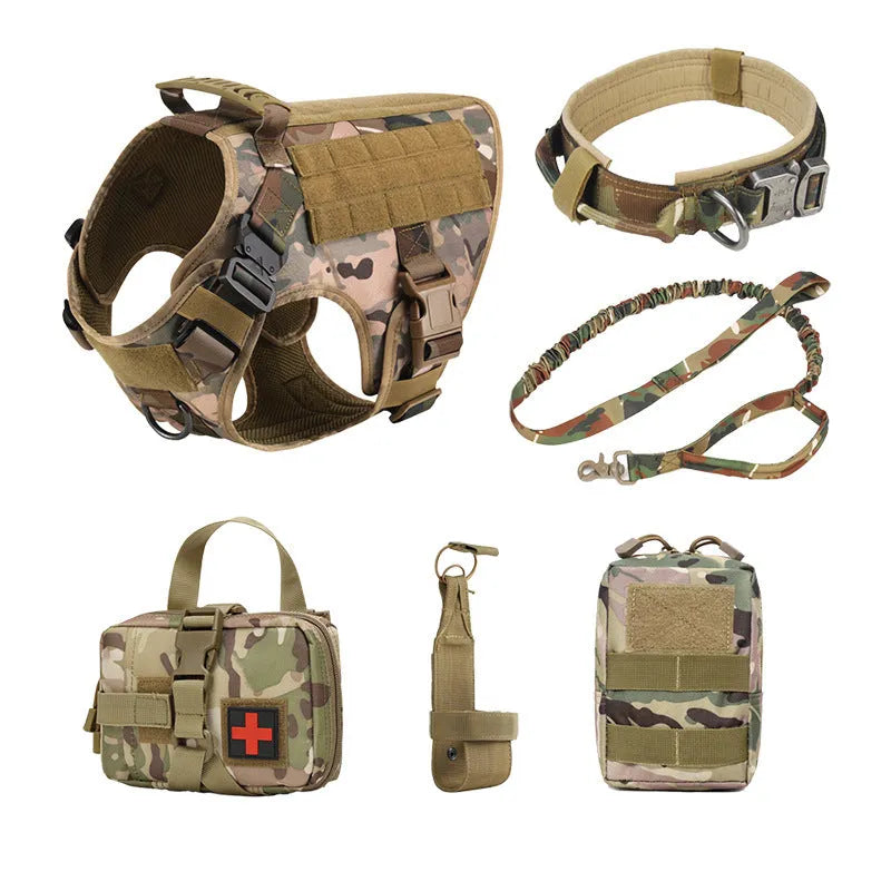 Tactical dog training vest set in polyester with camouflage colours and training accessories