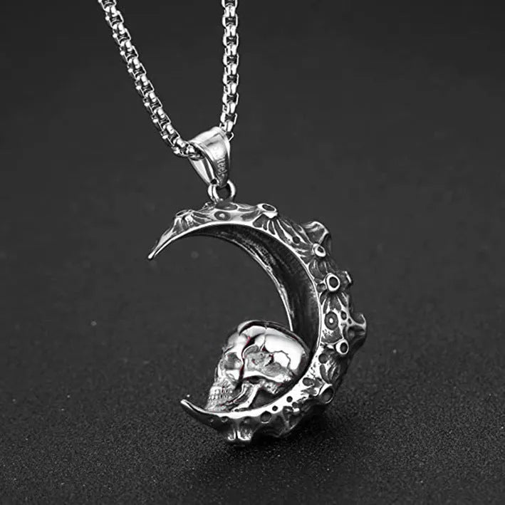 Men's stainless steel necklace with electroplated silver skull pendant in six design variations