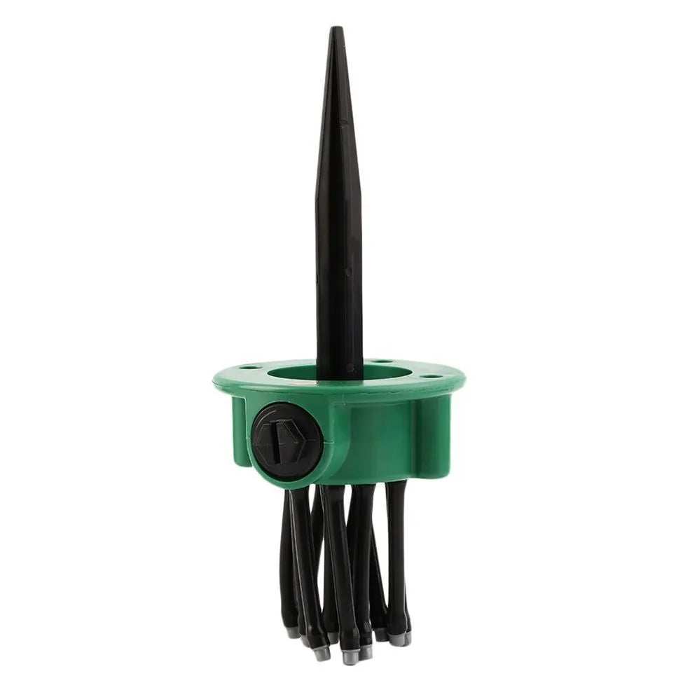 360 degrees adjustable lawn sprinkler with green colour and 9cm base, featuring bendable noodles for custom watering patterns in garden