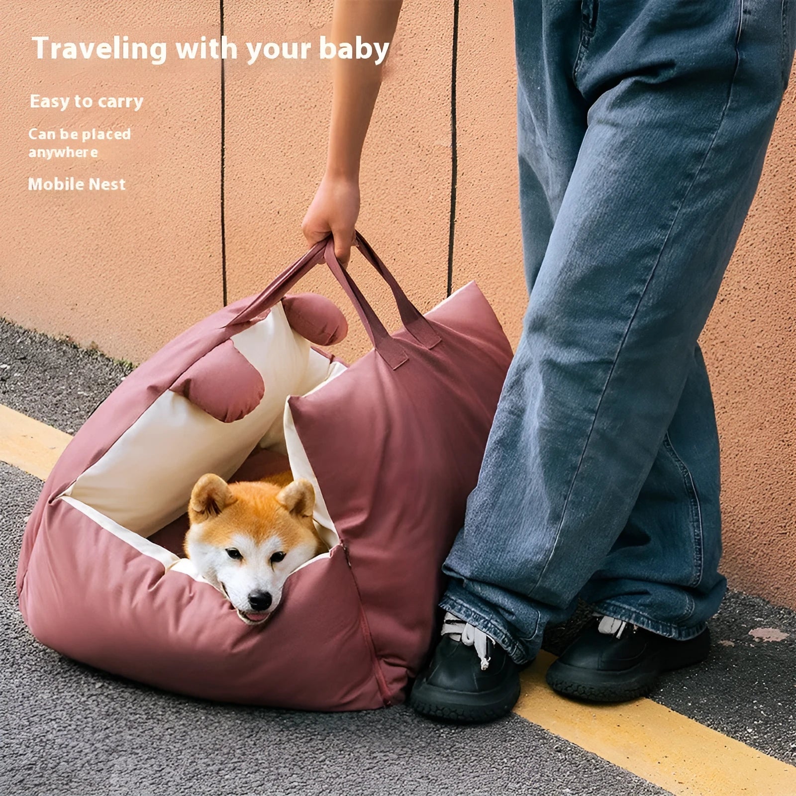 Removable washable car kennel for dogs in beige, shown in a vehicle boot with size options M and L.