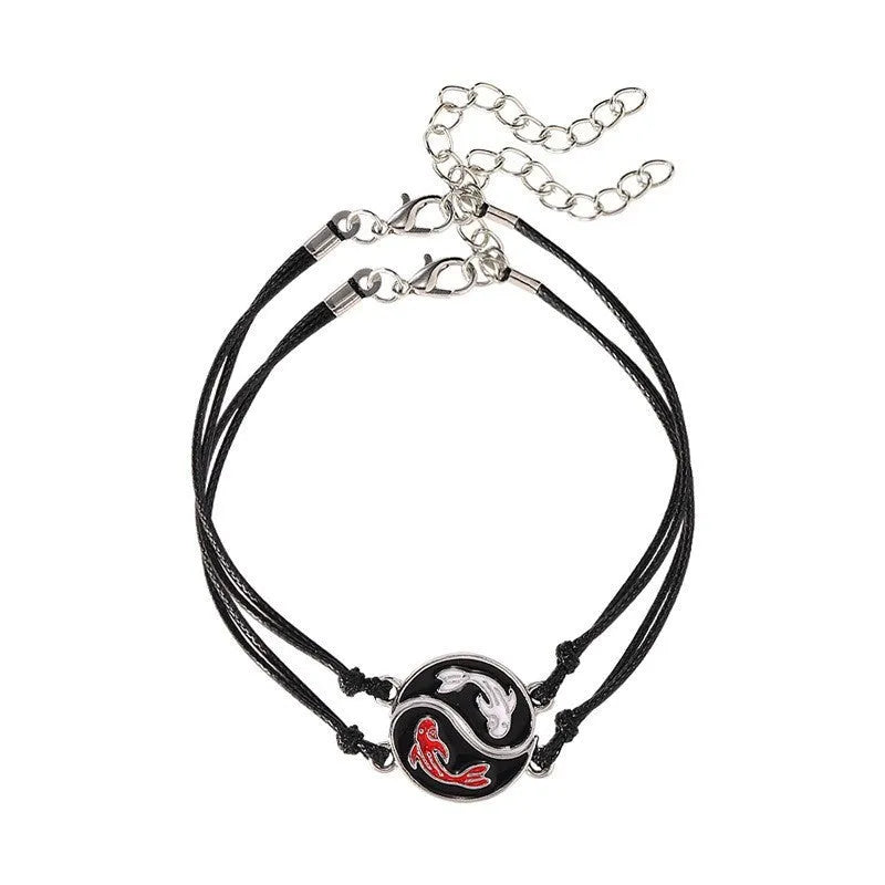 Geometric eight-diagram-shaped appetizer bracelet in alloy with electroplated finish