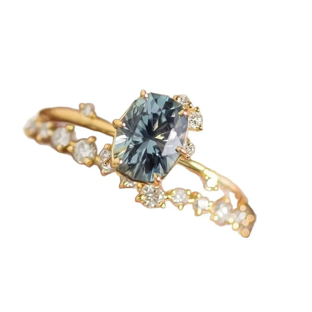 Gold plated women's flower ring with green zircon stones in sizes 6 to 10