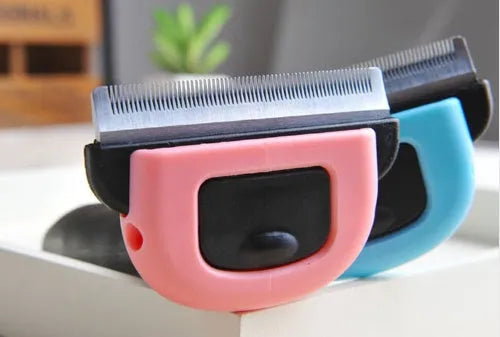 Pet hair removal comb for long straight hair, available in blue or pink, three sizes: S 130x50mm, M 130x66mm, L 130x100mm