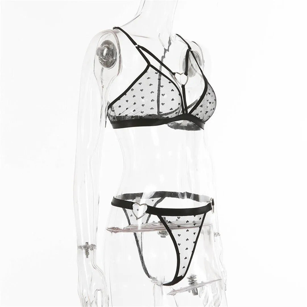 Ladies' mesh two-piece sportswear set in spandex fabric showing three-point design with matching top and pants