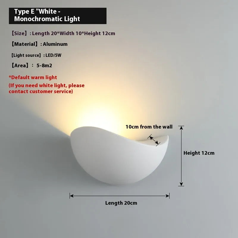 Waterproof IP65 LED lamp with aluminium alloy shell in black or white finish