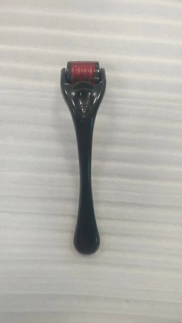 Professional mechanical micro needle derma roller showing colour variations and needle specifications