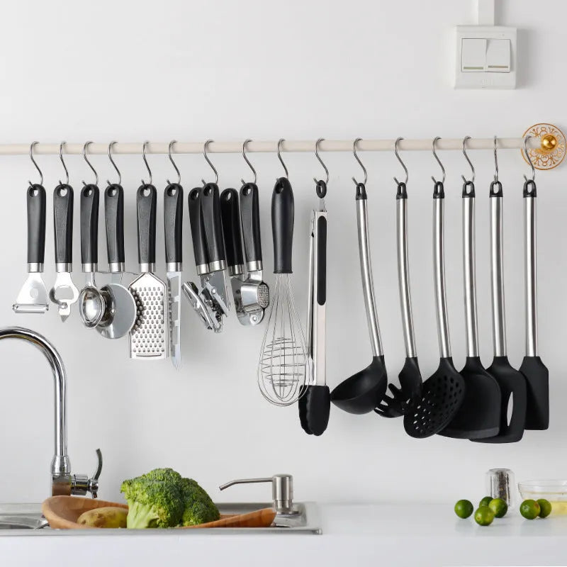 Black silicone kitchen spatula spoon set with stainless steel handles, 16 pieces for cooking and baking