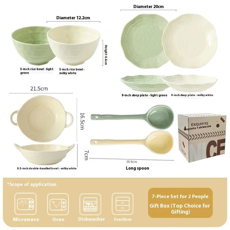 Solid colour ceramic tableware set with seven pieces in modern Japanese style design