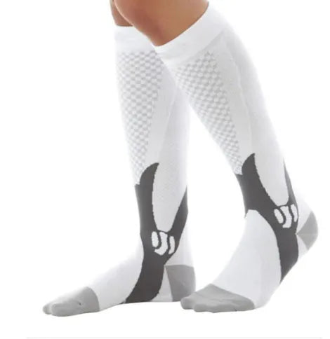 Graduated compression socks in black, shown with size guide for S/M, L/XL, and XXL.