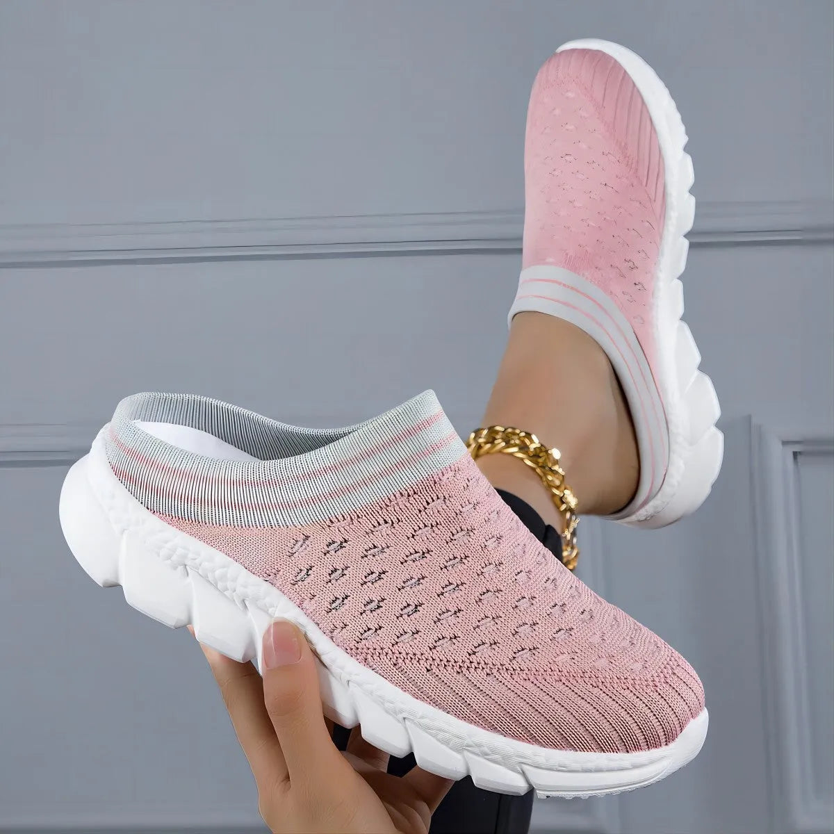 Women's striped flyknit shoes with height-increasing sole and hollowed-out design in three colour options