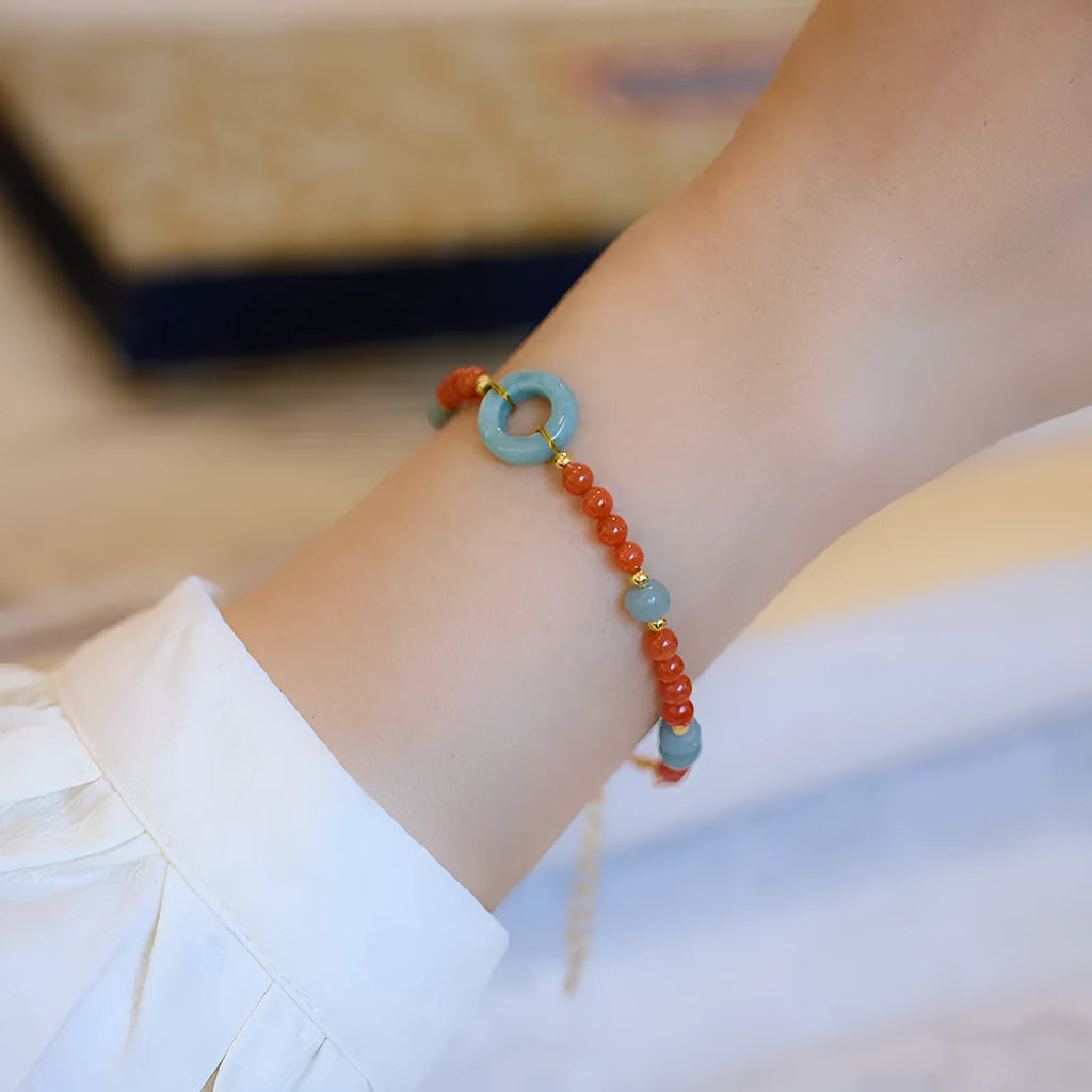 Natural South Red agate bracelet for women, 4mm beads, adjustable hand circumference 15.5-18cm, safety buckle clasp