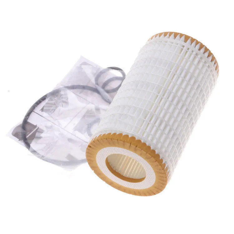 HU718 5X wire wound oil filter cartridge with 10mm ports for lubricating oil systems.