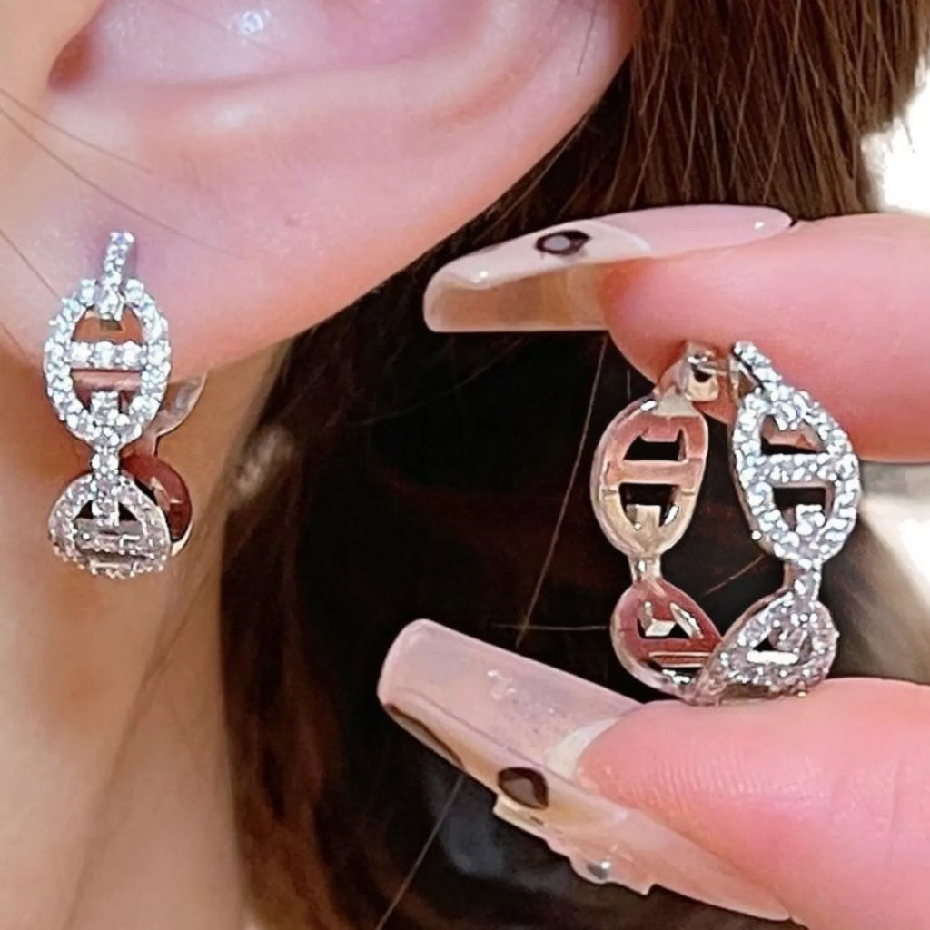 Women's light luxury diamond earrings in silver, gold, or rose gold thick plating with casual styling