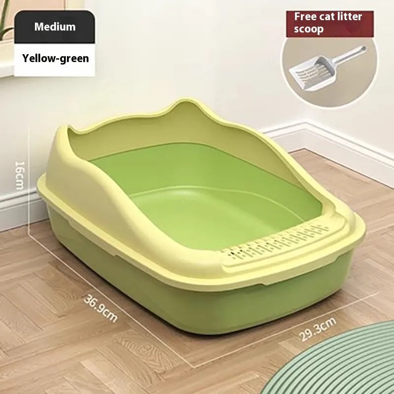Oversized semi-enclosed cat litter box in cream white, PP material, anti-splash design, extra large size