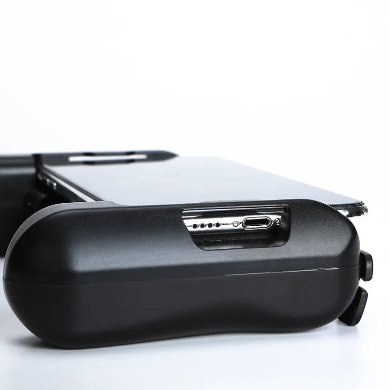 Black Bluetooth mobile game controller for iPhone with cooling function and extended battery