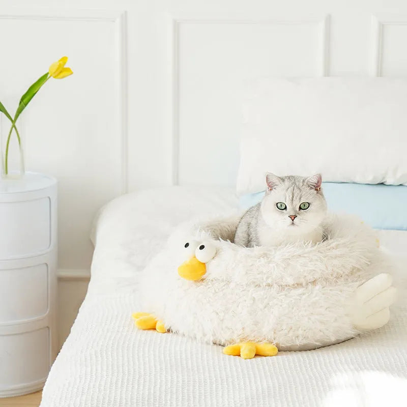 White super soft crystal velvet pet bed measuring 49x49x21cm for cats and small pets