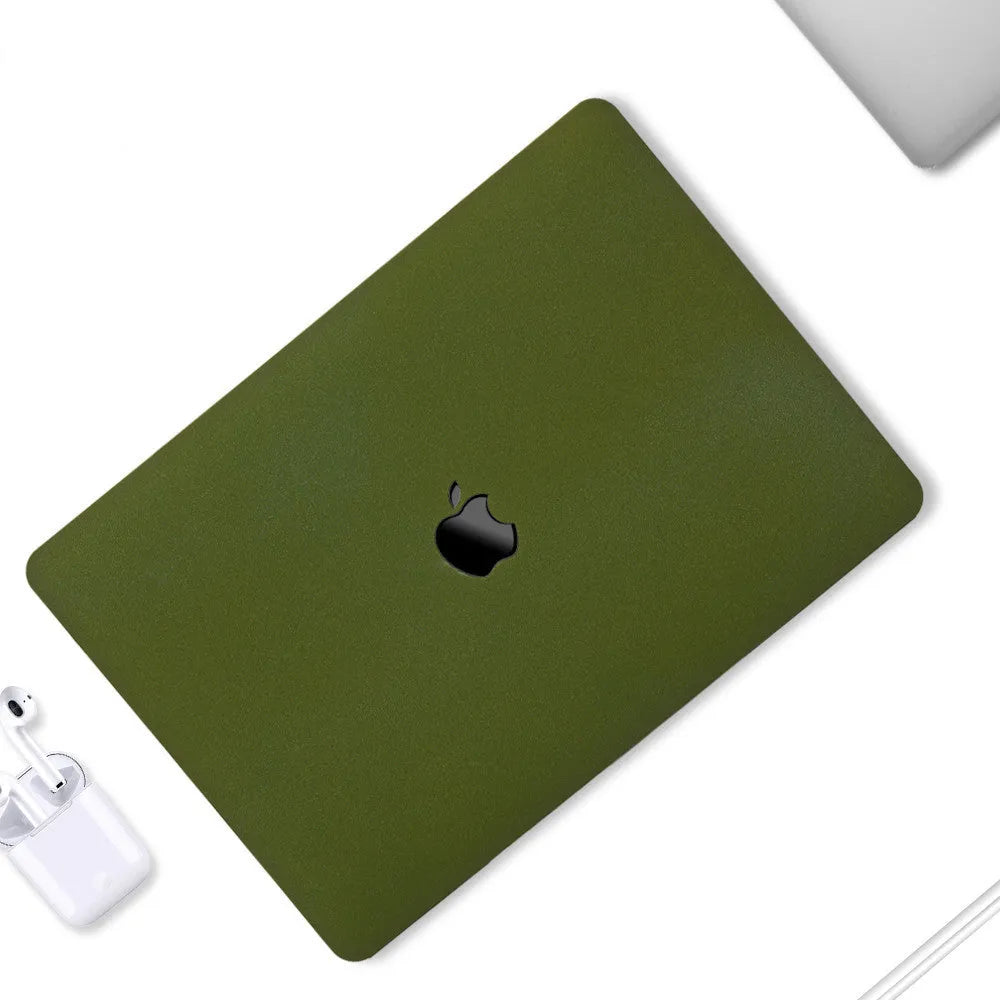 Compatible MacBook Pro protective shell with thin design, mini buckle, and keyboard film in black