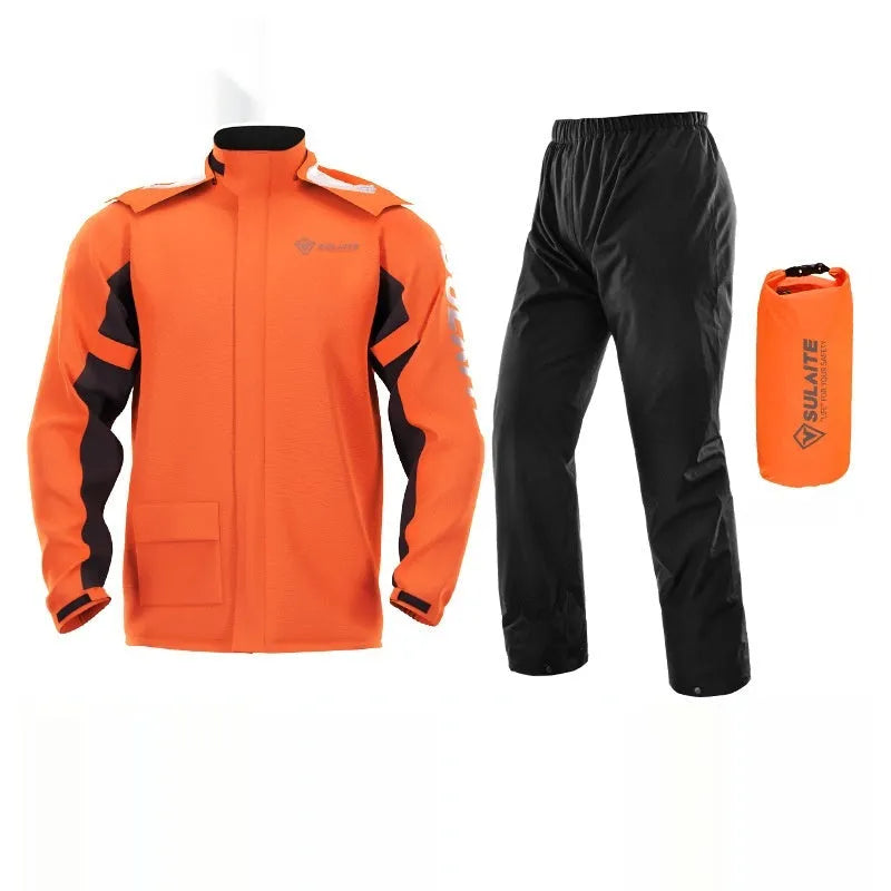 Motorcycle raincoat and rain trousers set in a colour option, with hidden shoe covers and storage bag.