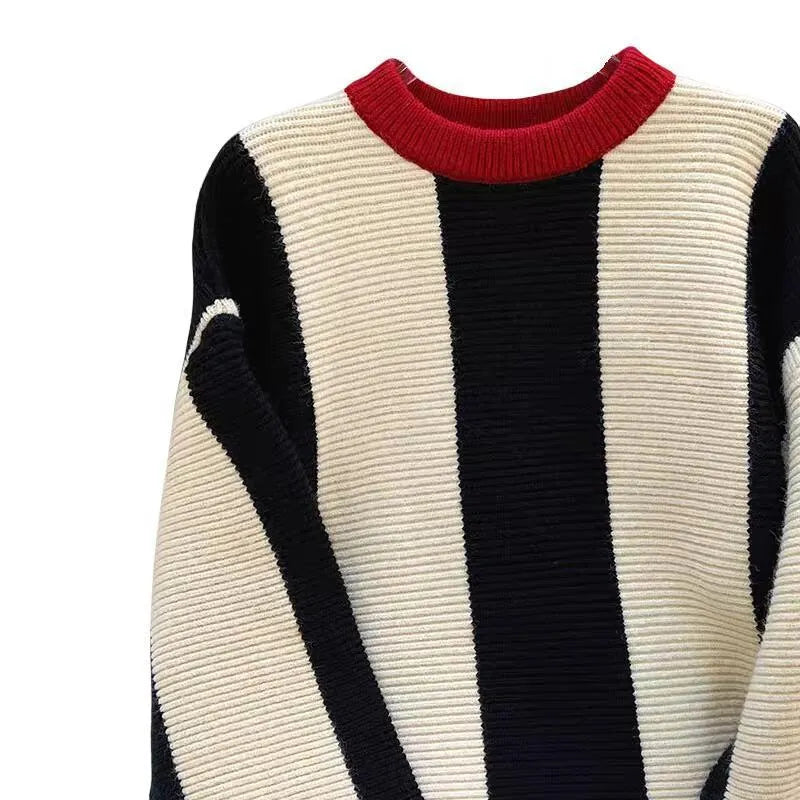 Women's contrast colour striped cashmere wool sweater with round neck and regular sleeves