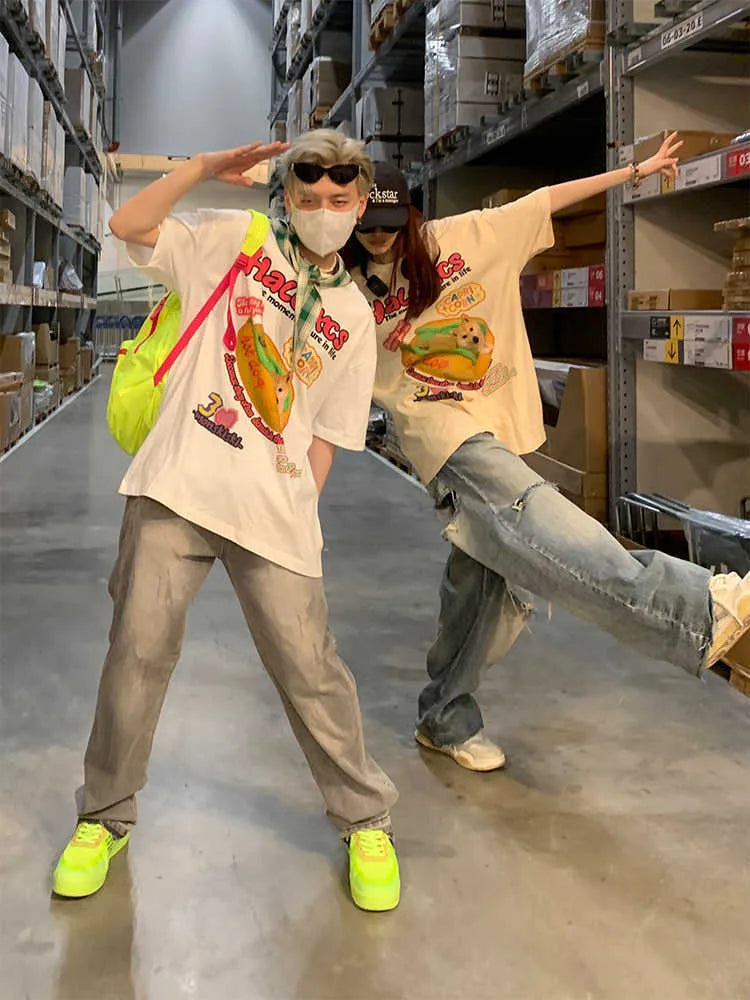White cotton t-shirt with cartoon hamburger dog print, loose fit short sleeves for couple's casual wear