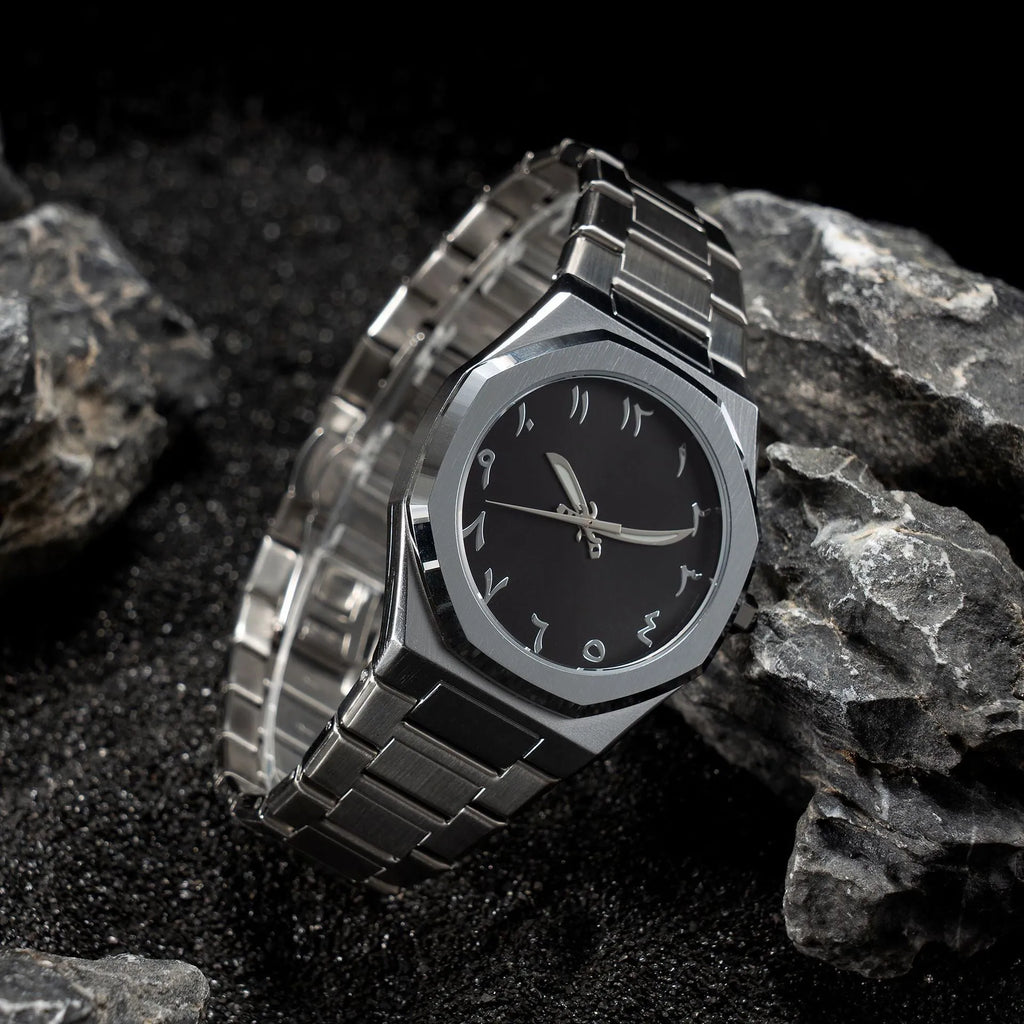 Men's steel belt business watch with quartz movement and 10mm thickness on wrist.