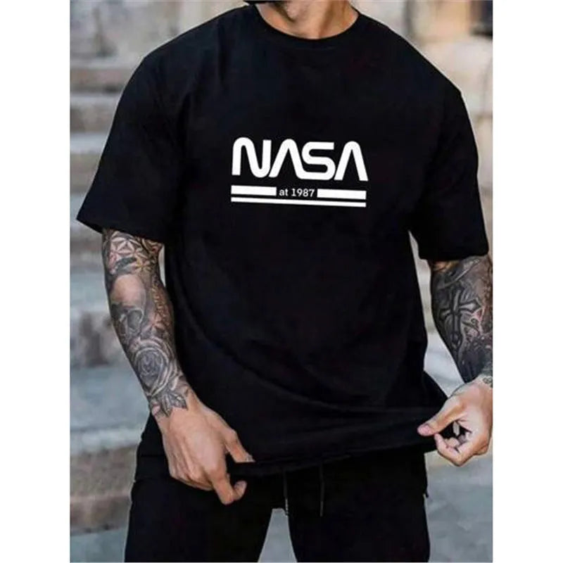 Men's slim-fit cotton short sleeve T-shirt with printed letters design in various solid colours