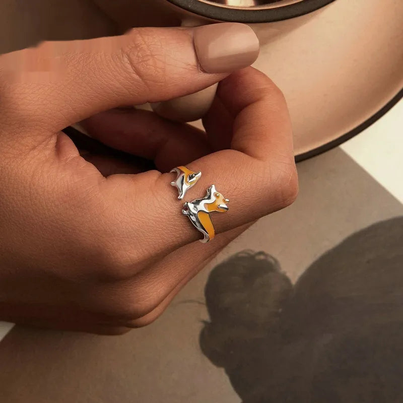 Silver electroplated fashion ring with a cartoon Corgi dog design, colour SCR1014-E.