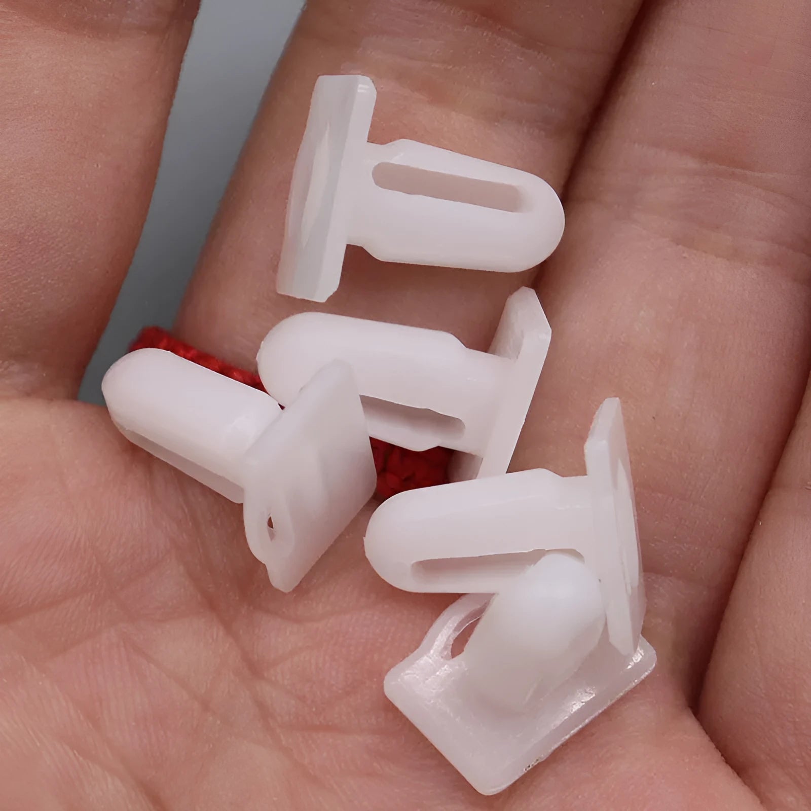 Black D318 style automotive plastic clips and buckles, pack of 60 pieces for vehicle trim repair.