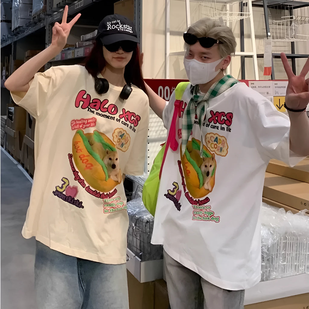 White cotton t-shirt with cartoon hamburger dog print, loose fit short sleeves for couple's casual wear