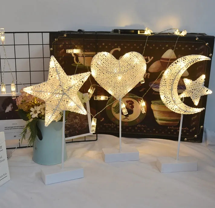 Rattan LED table lamp in heart, star or moon shape with copper wire frame