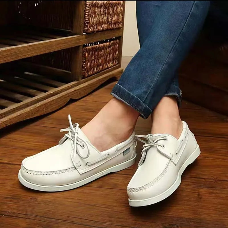 Men's British style casual shoes with artificial PU leather upper and flat heel