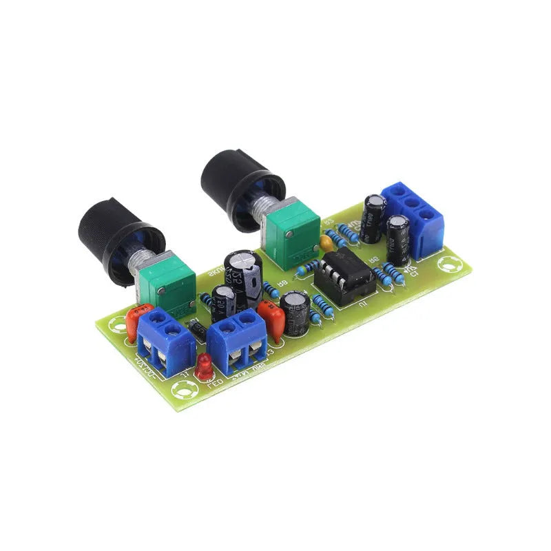 Single power supply 10-24V super dynamic bass boost front stage board for car audio systems