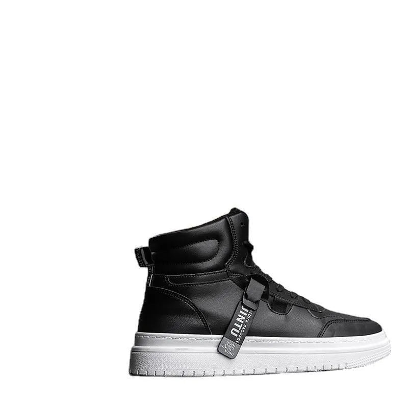 Men's Korean-style short boots in white and black, artificial PU upper, sizes 39 to 44