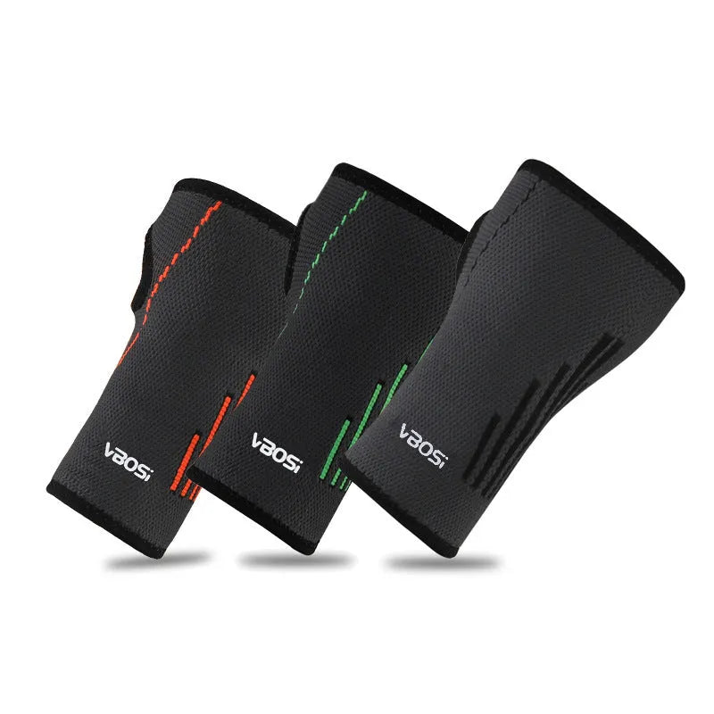 Adult wrist guard for tennis and outdoor sports in black colour with size options L M XL