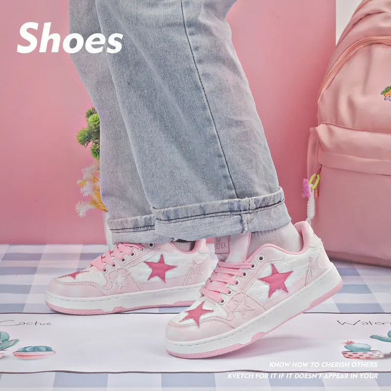 Denim skateboard shoes with round toe and lace-up closure in black, green or pink colours