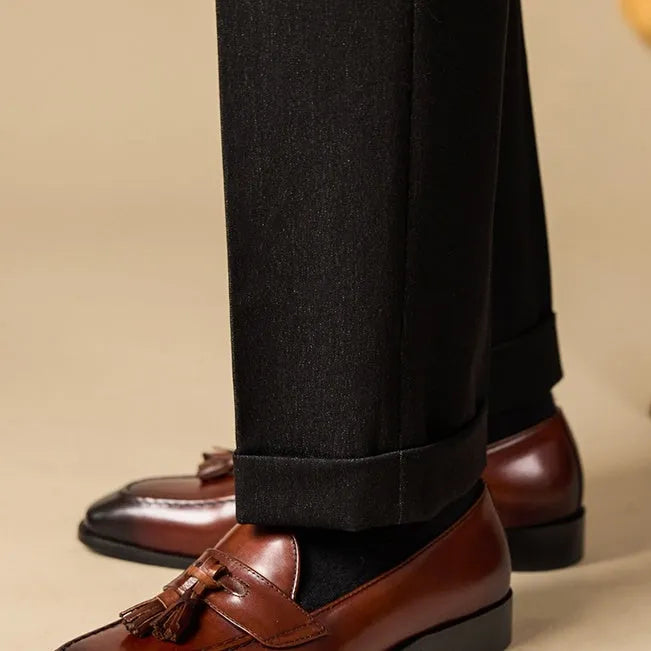 Men's polished leather tassel loafers in black and coffee colours with rubber sole