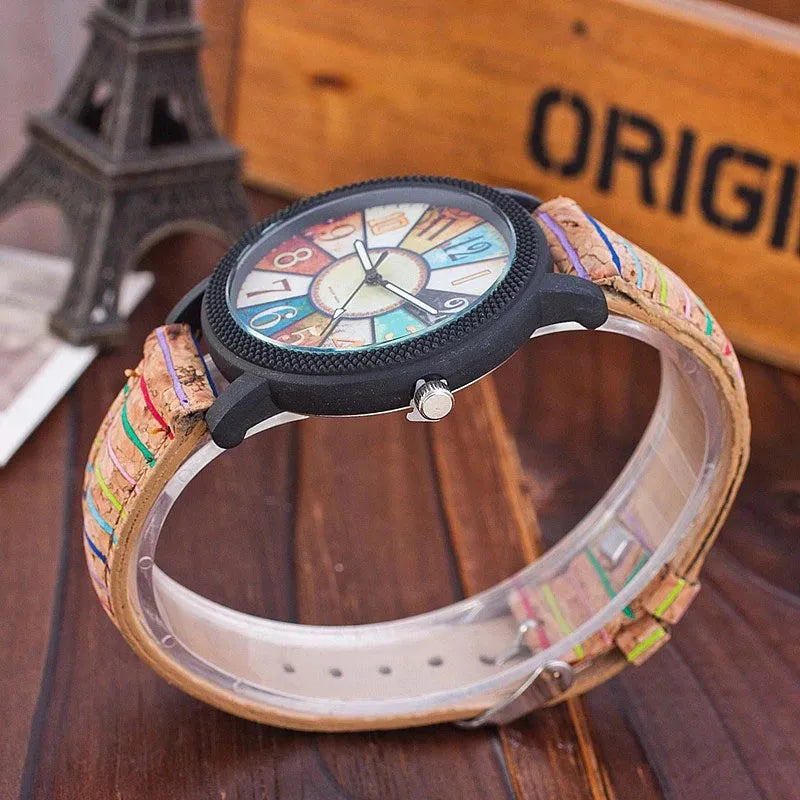 Women's vintage casual quartz watch with brown leather strap and 37mm round silver dial