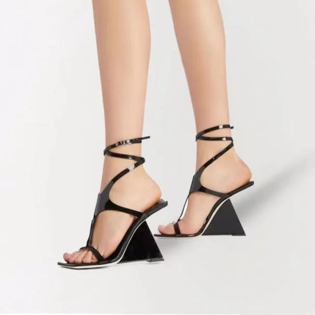 Women's black high heel sandals with square toe and 9.5cm heel