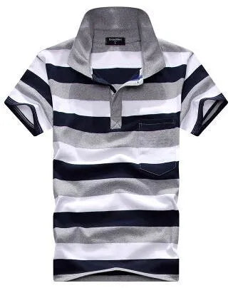 Men's striped short sleeved T-shirt with real pocket in loose fit, front view