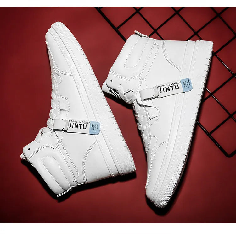 Men's Korean-style short boots in white and black, artificial PU upper, sizes 39 to 44