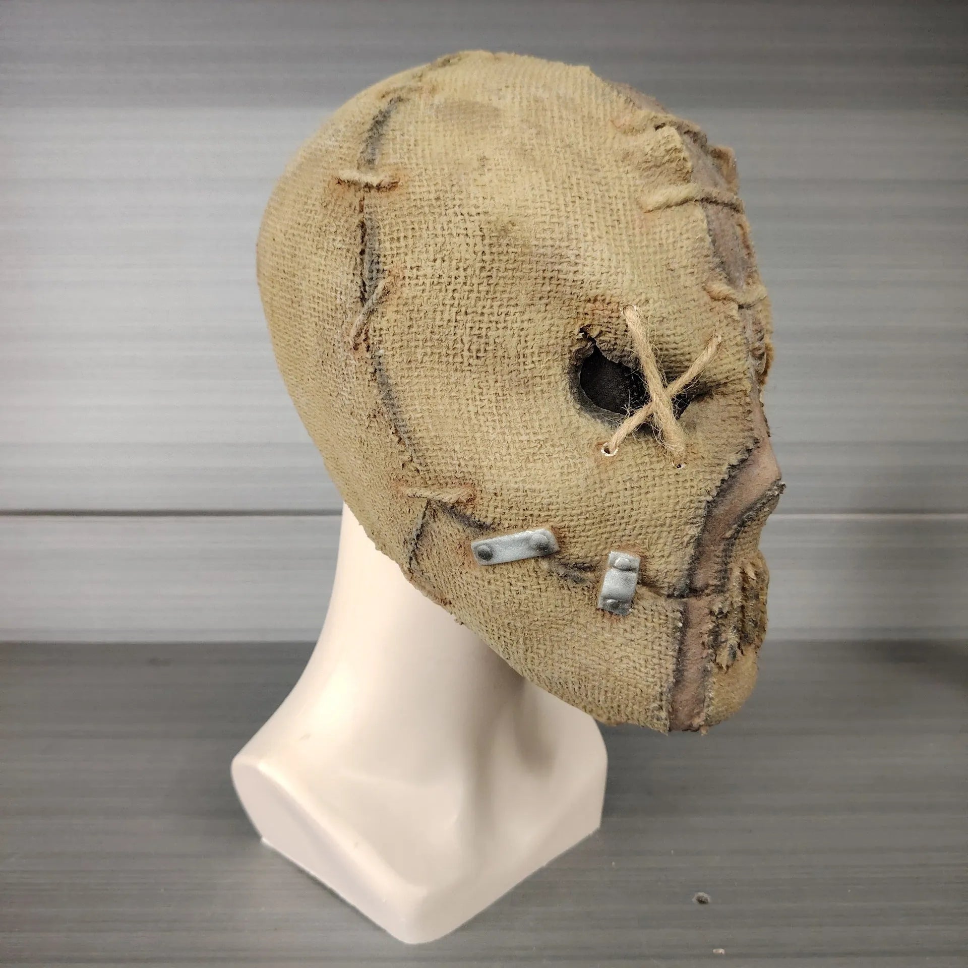 Latex scar skull Halloween mask head cover measuring 31cm tall