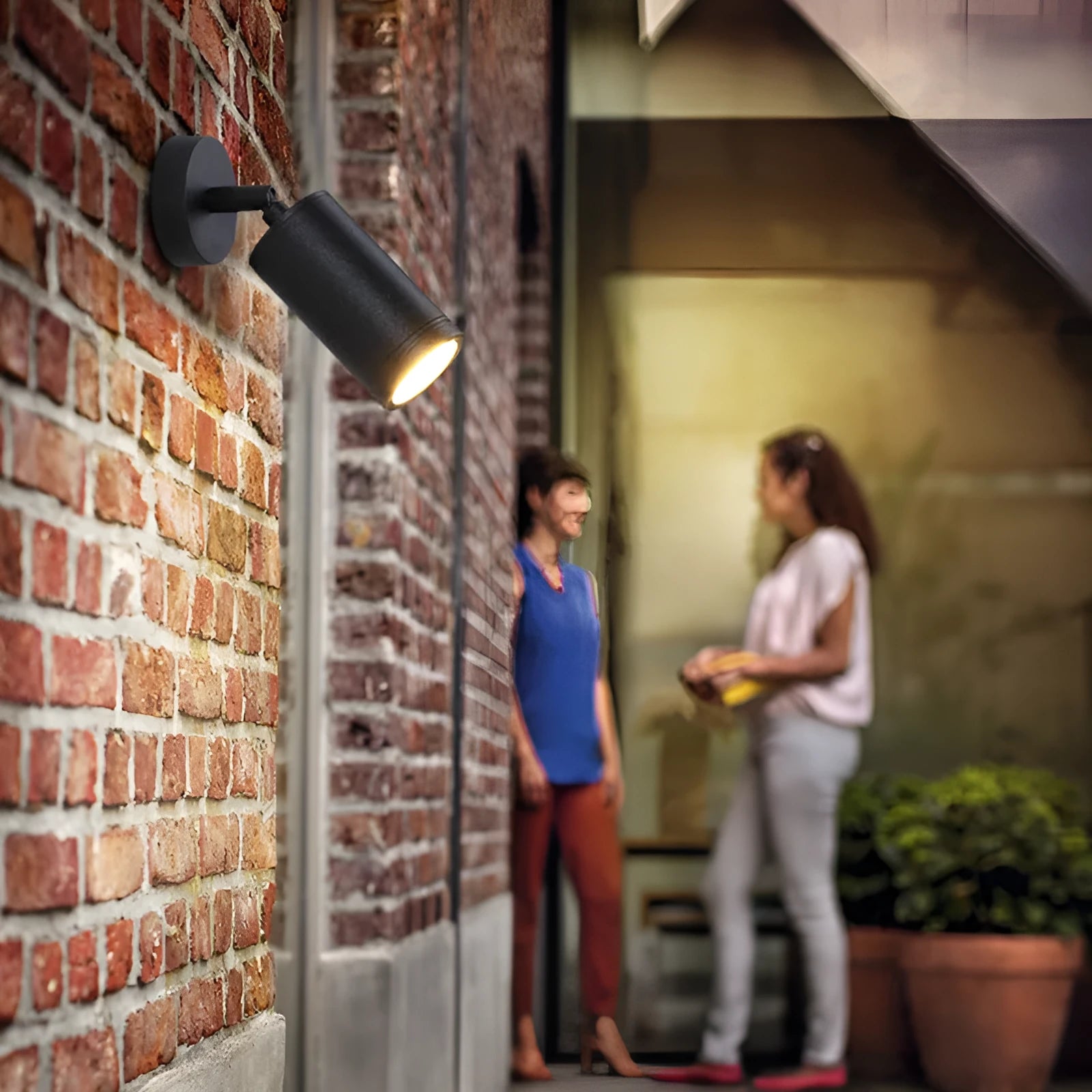 Outdoor aluminium ground lamp with IP65 waterproof rating for courtyard lighting