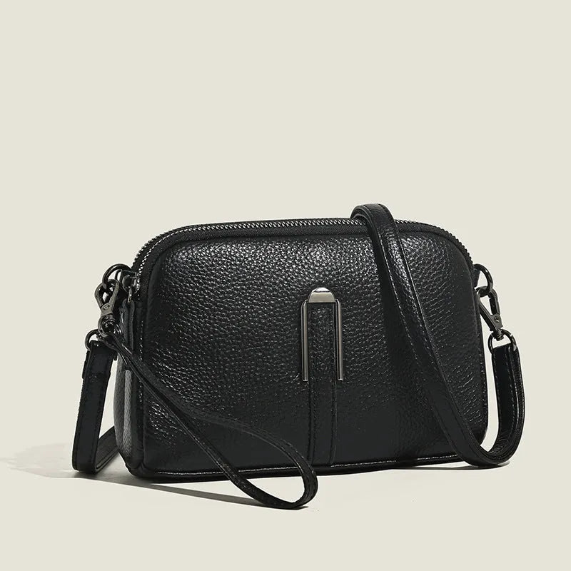 Genuine leather women's shoulder bag in horizontal square shape with urban simplicity design